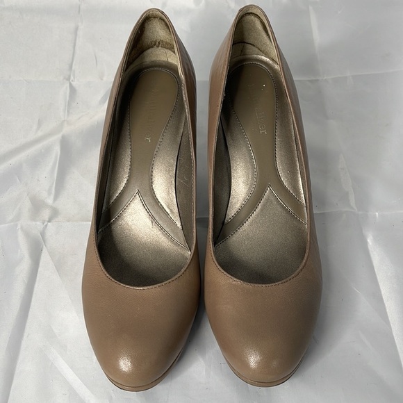 NATURALIZER Lennox Taupe Tan Leather Pump Heels N5 Cushion Insole Neutral Size 9 - Picture 5 of 11